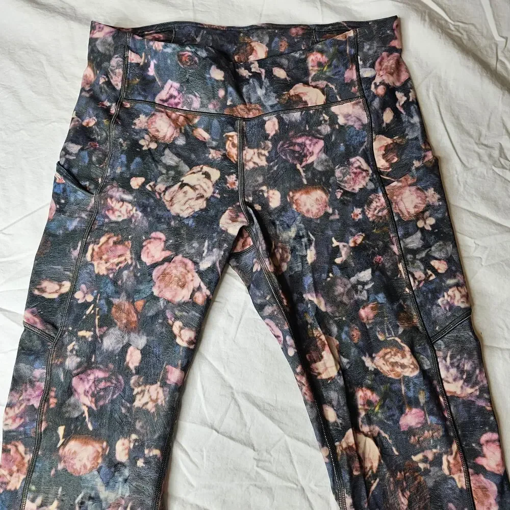 Lululemon Speed Up Crop *21